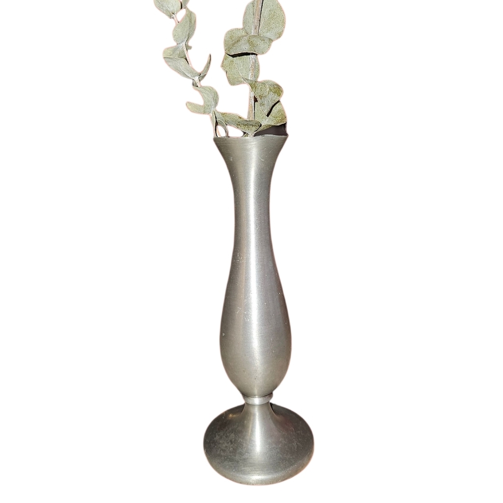 Vintage Leonard Weighted Genuine Pewter Bud Vase 6.25 in. EVC!!!